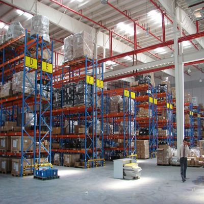 Q235 강철 중량 팔레트 저장 래크 76.2mm 피치 선택적 팔레트 레이킹 시스템